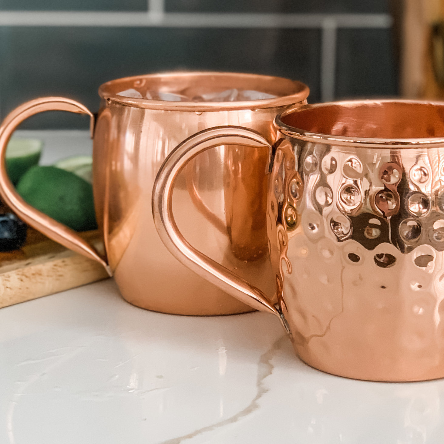 Set of 2 Copper moscow mule mugs With 2 copper Straws/christmas mugs set of 2 mugs/Copper cups/Pure Copper Plating/Cocktail/Stainless Steel 